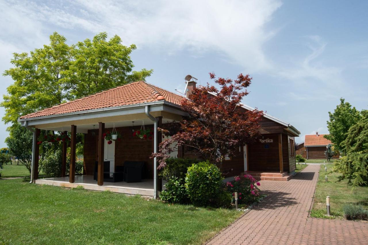 Villa Krasograd Pisarovina Exterior foto