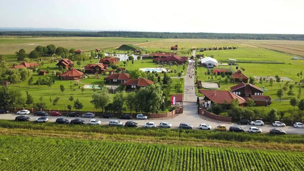 Villa Krasograd Pisarovina Exterior foto